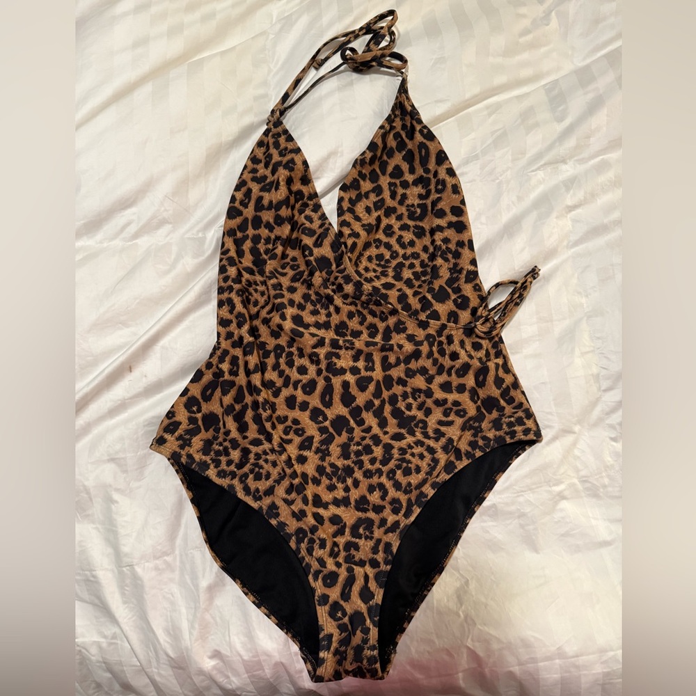 Leopard Print Halter Swimsuit